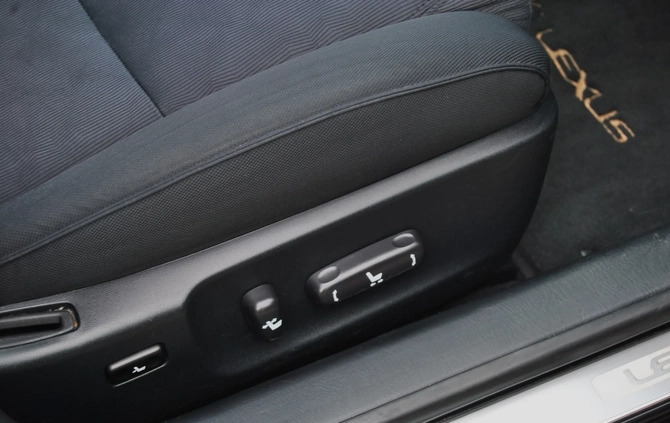 Lexus GS cena 28900 przebieg: 259000, rok produkcji 2005 z Osieczna małe 232